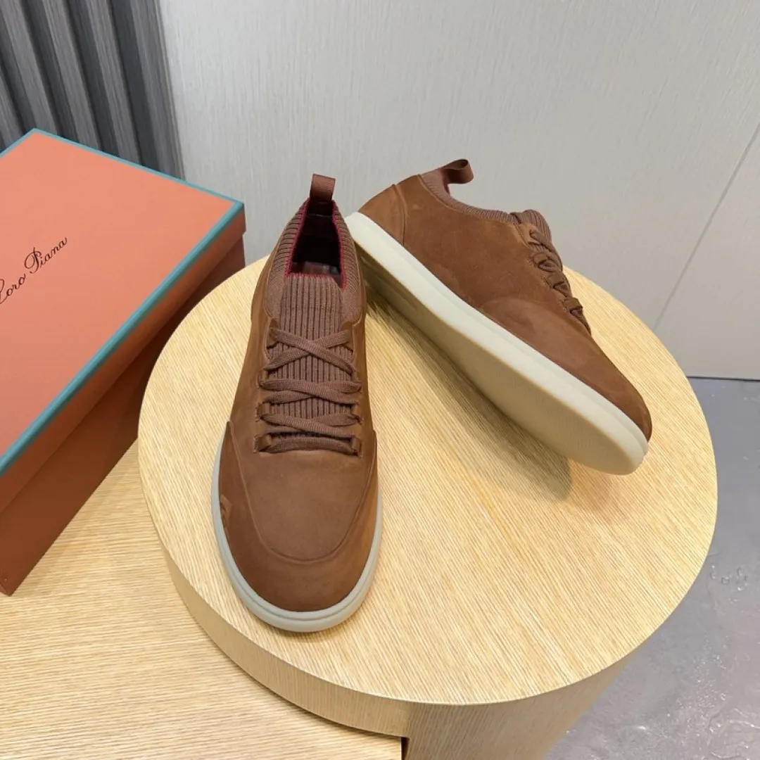 Men's men's shoes 💰P500💰[loro piana] The new moccasin shoes are popular all over the world, and the official website is selling like hotcakes. The upper is made of original first-layer cowhide and matched with original rubber soles. It is a classic. The complex craftsmanship and meticulous structure make the shoes light and soft, allowing you to walk comfortably and freely. Perfect for summer wear. Yardage: 38-45. (45 is custom-made and cannot be returned or exchanged)